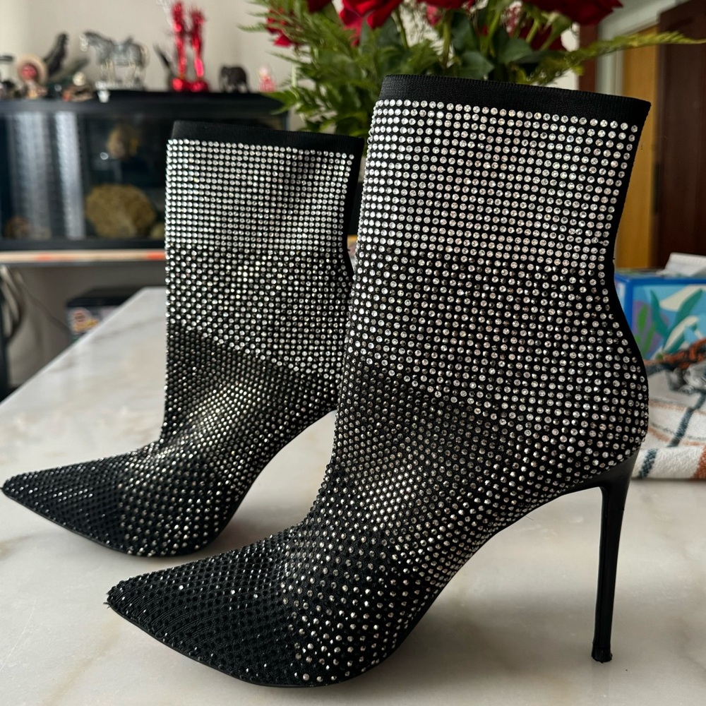 Steve Madden sock boot